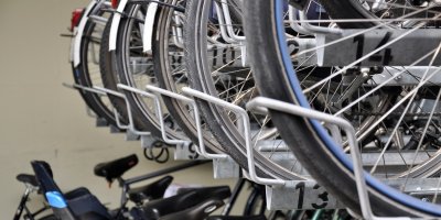 Bicycle-parking-EPBD-council-commission-iStock-183889412